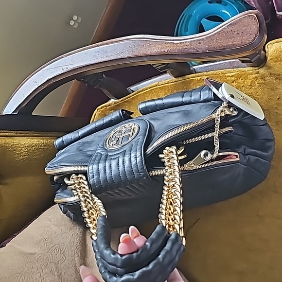 🖤NEW WITH TAG🖤 Beautiful Henri Bendel Satchel w Mirror - Picture 7 of 17